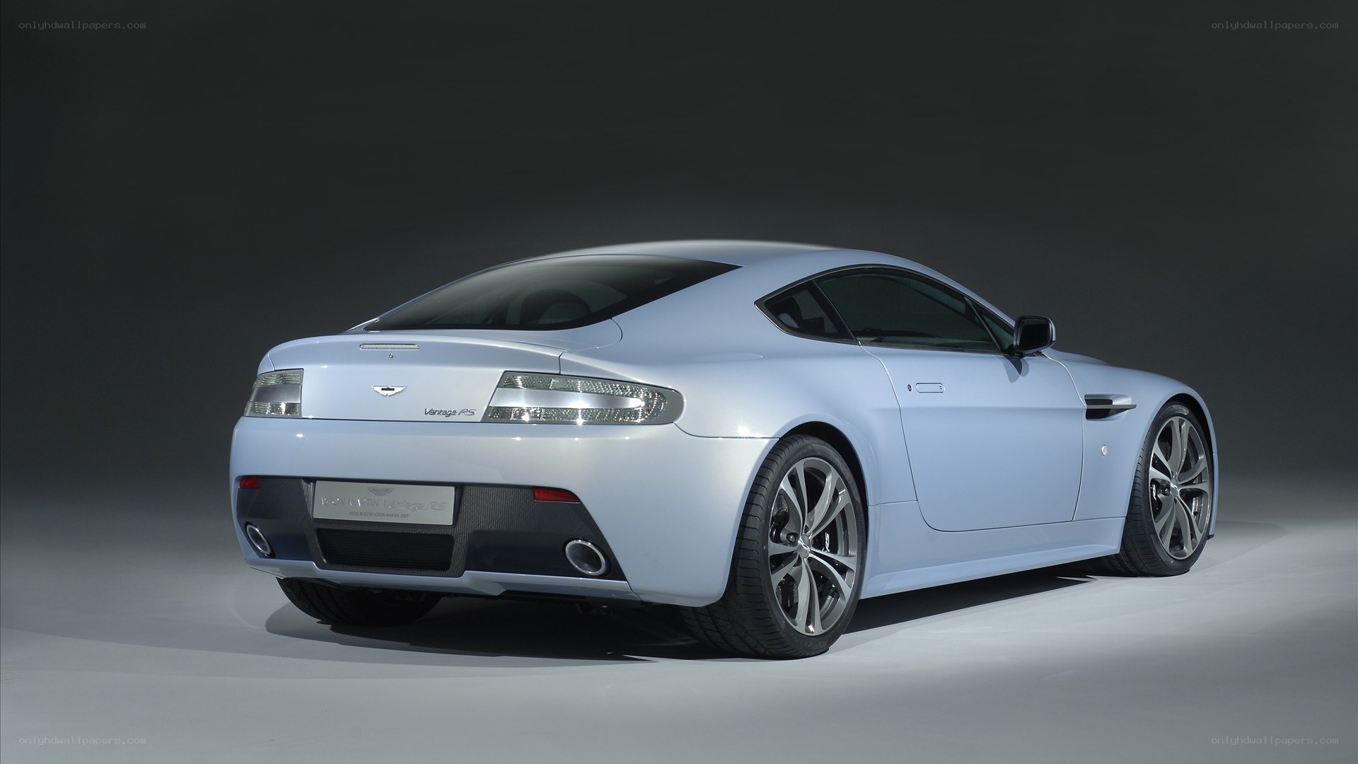 Aston Martin Vantage RS