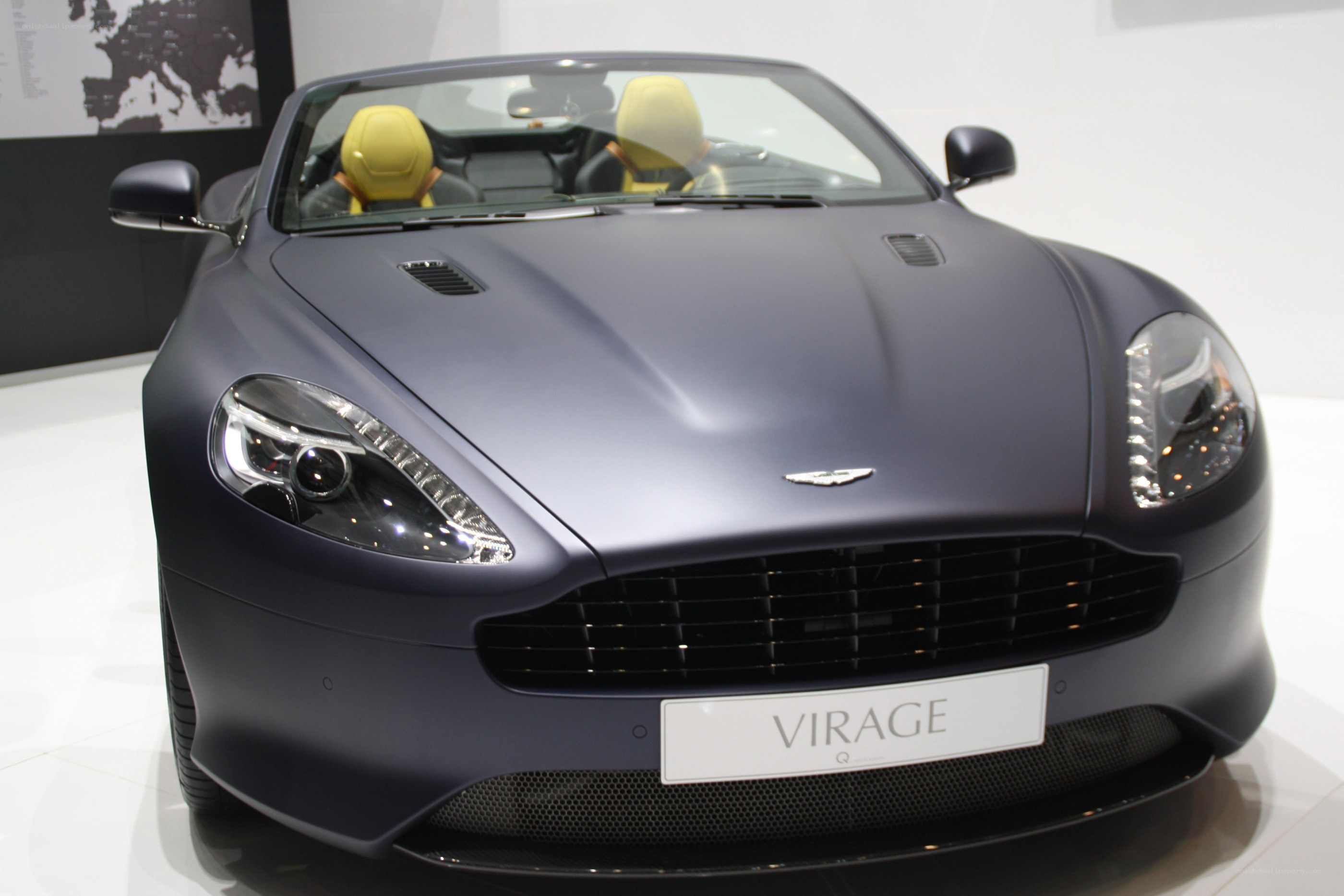 Aston Martin Virage convertible