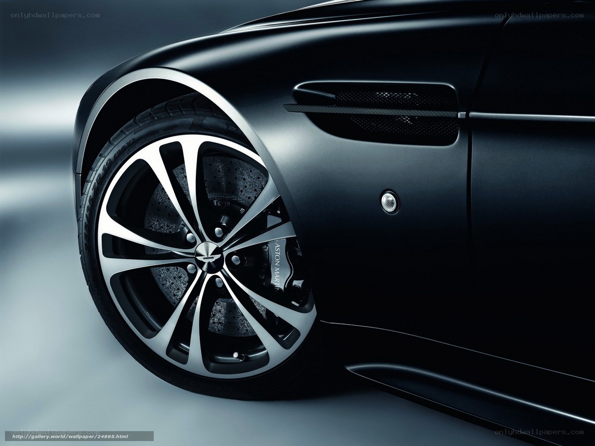 Aston Martin wheel detail