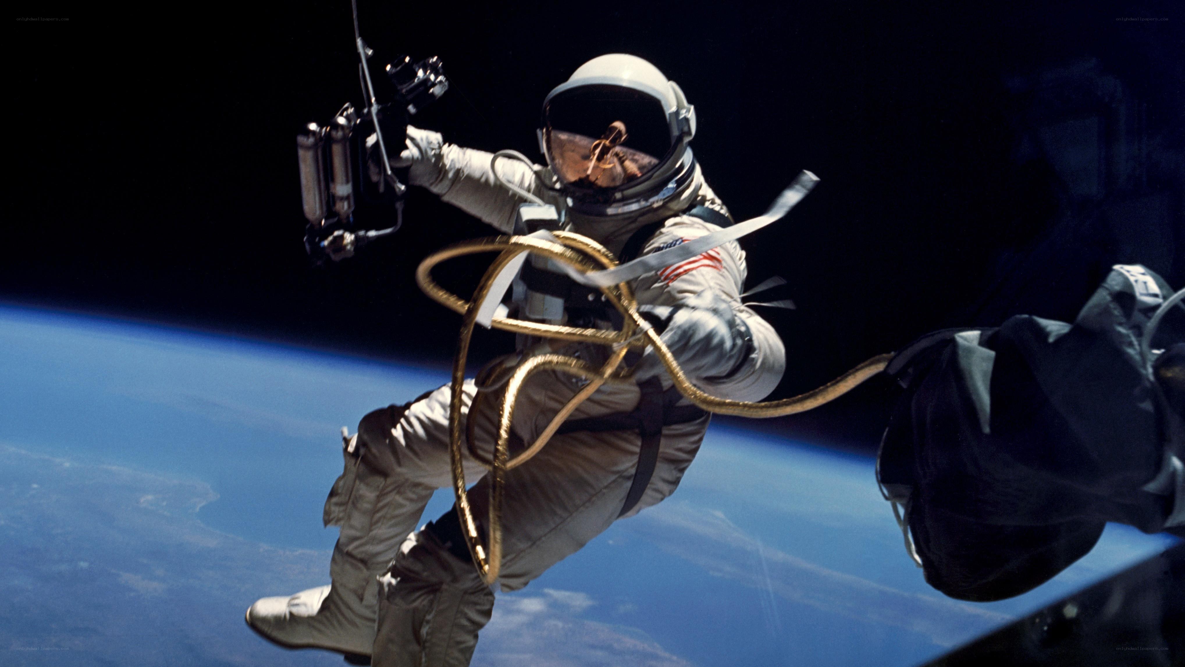 Astronaut in spacewalk