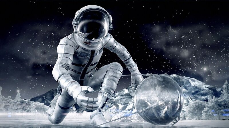 Astronaut on Alien Planet — White, Dramatic, Night, Digital Art, Space Suit