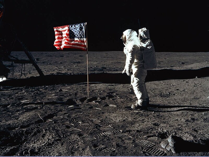 Astronaut on the Moon
