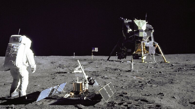 Astronaut on the Moon