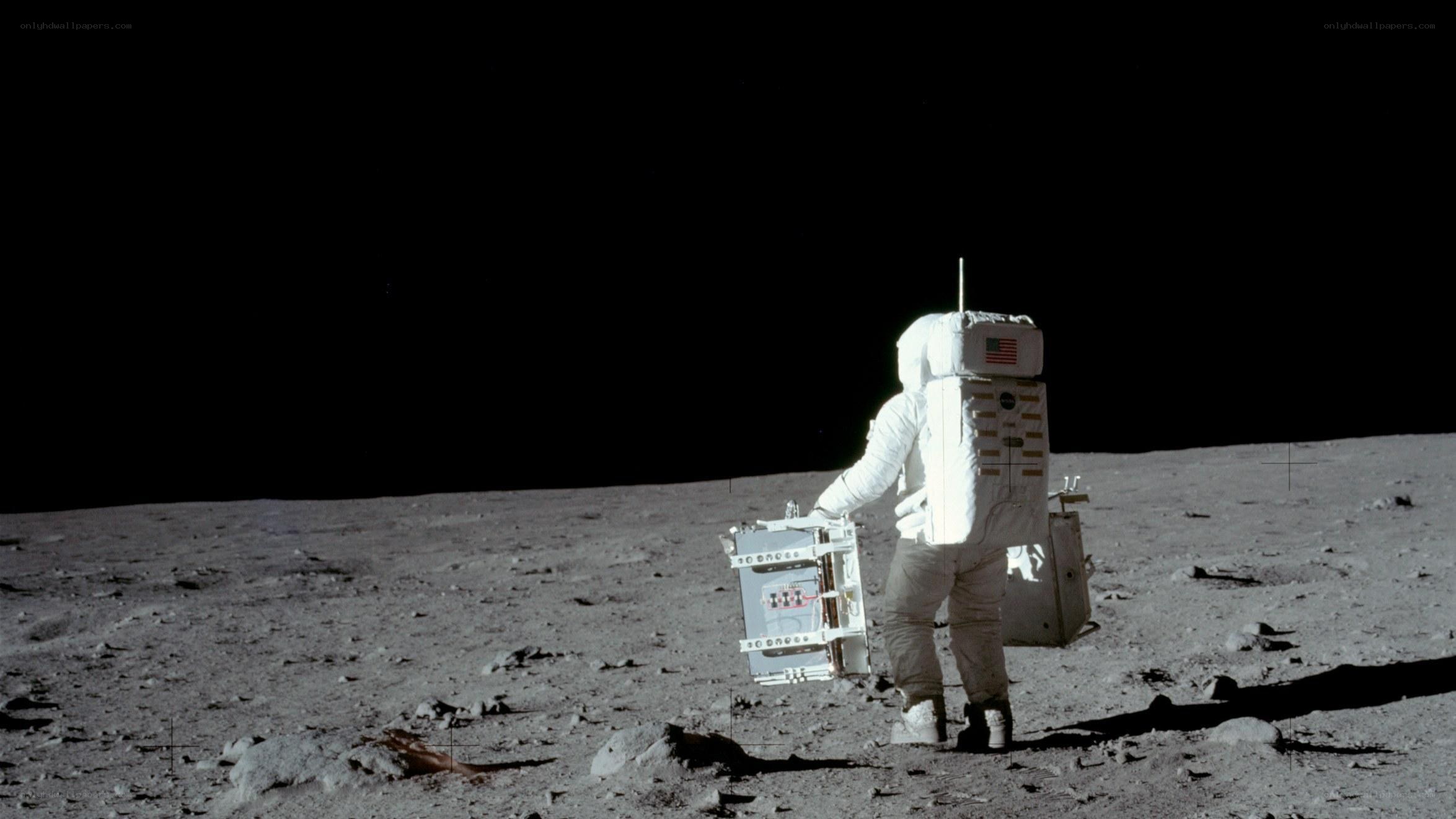 Astronaut on the Moon