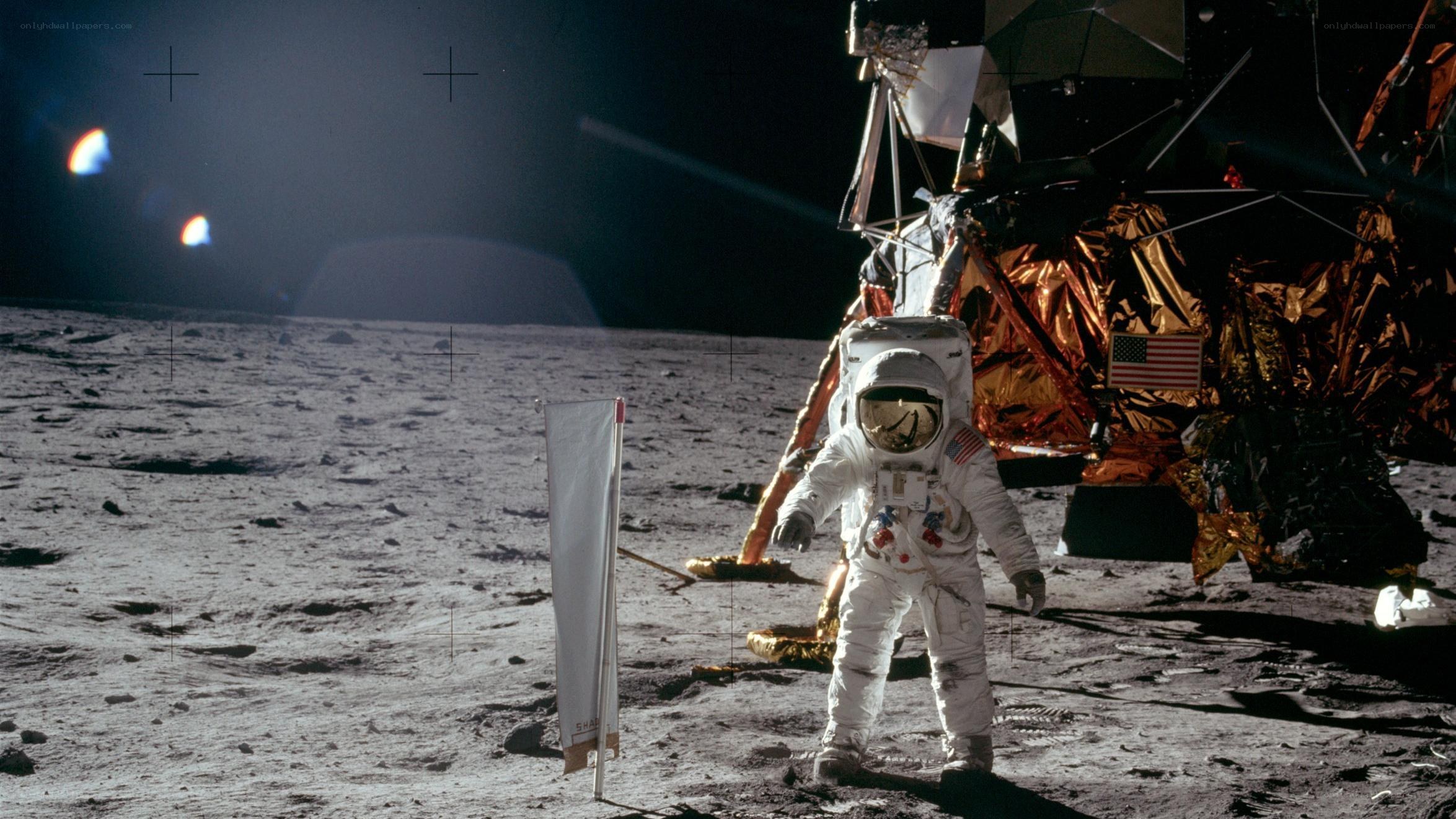 Astronaut on the Moon