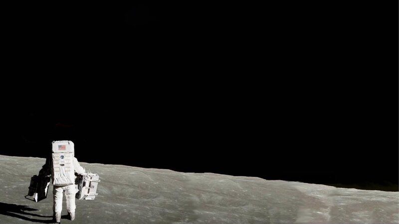 Astronaut on the Moon