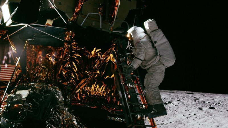 Astronaut on the Moon