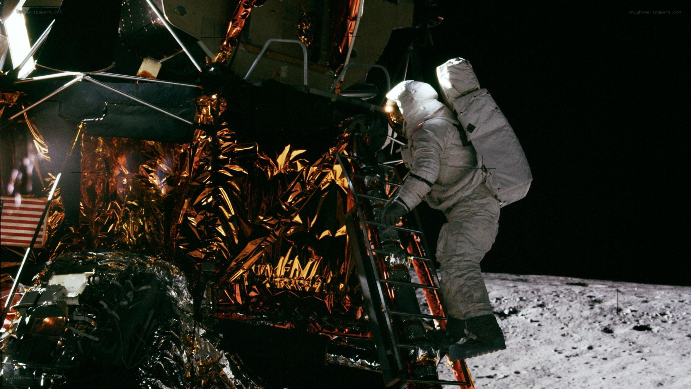 Astronaut on the Moon