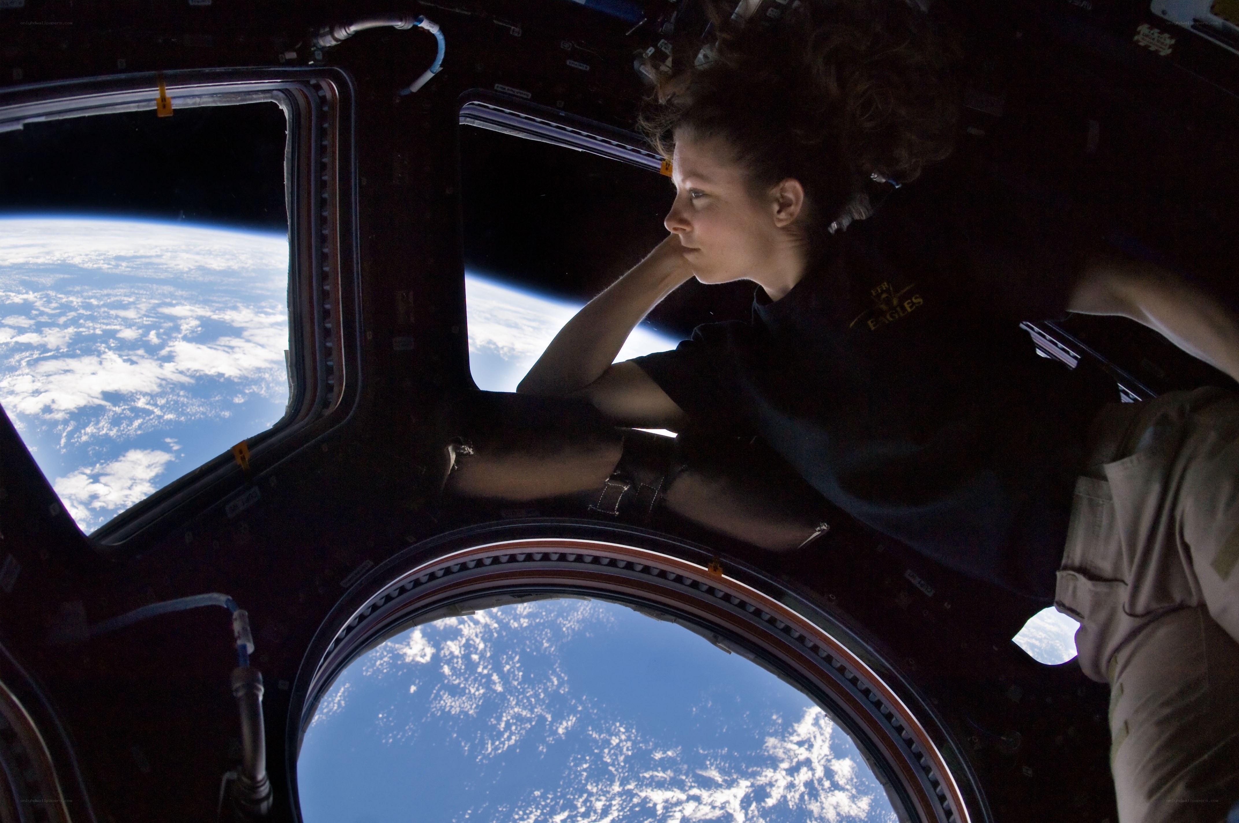 Astronaut views Earth from space