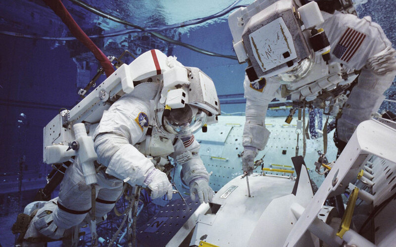 Astronauts training underwater