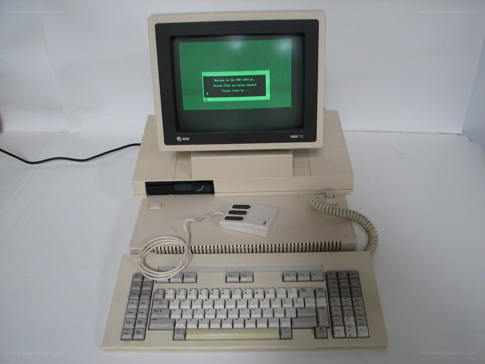 AT&T UNIX PC computer