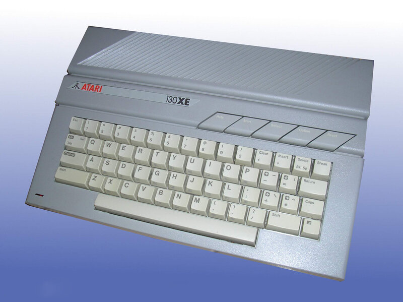 Atari 130XE computer