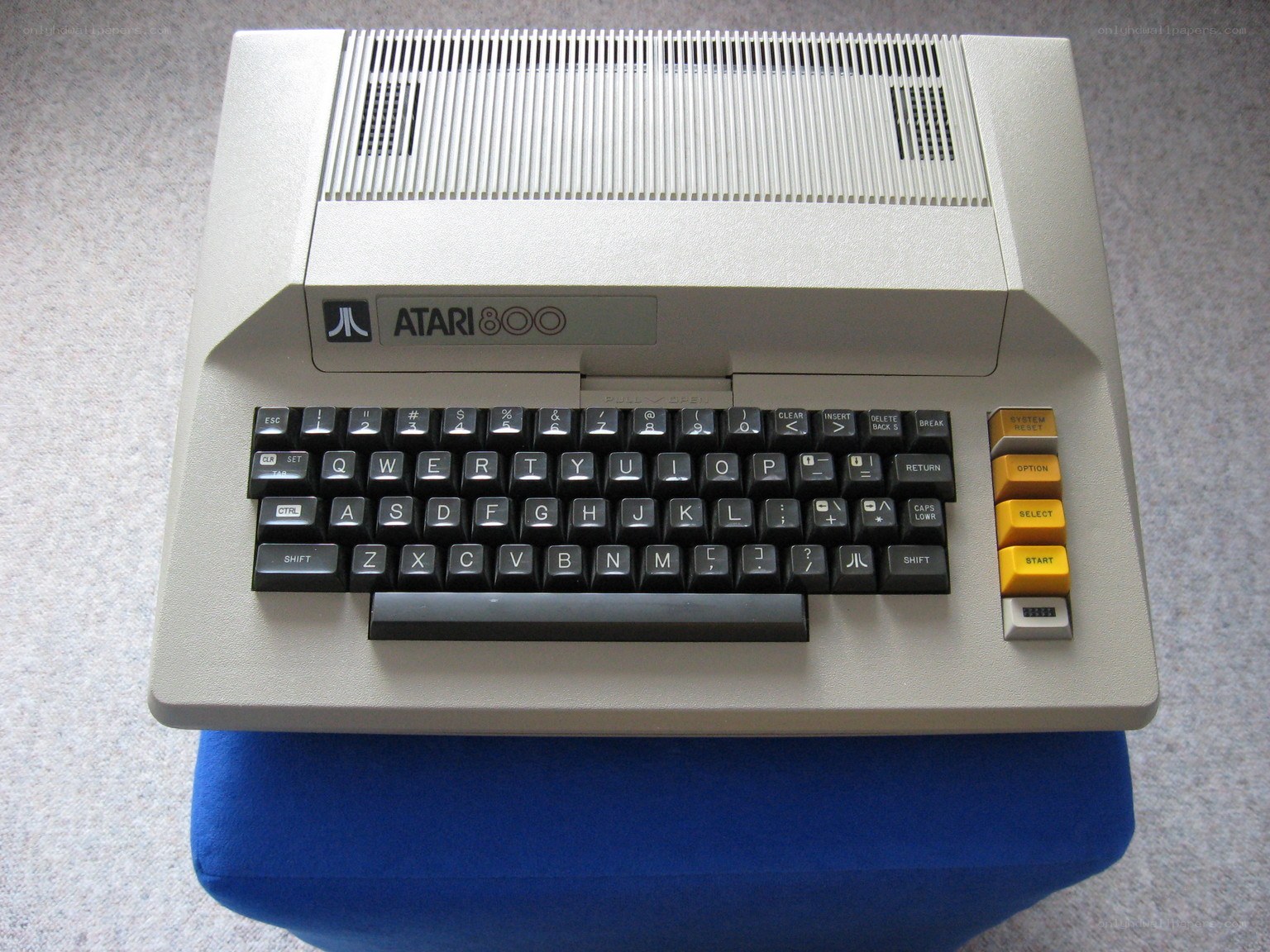 Atari 800 computer