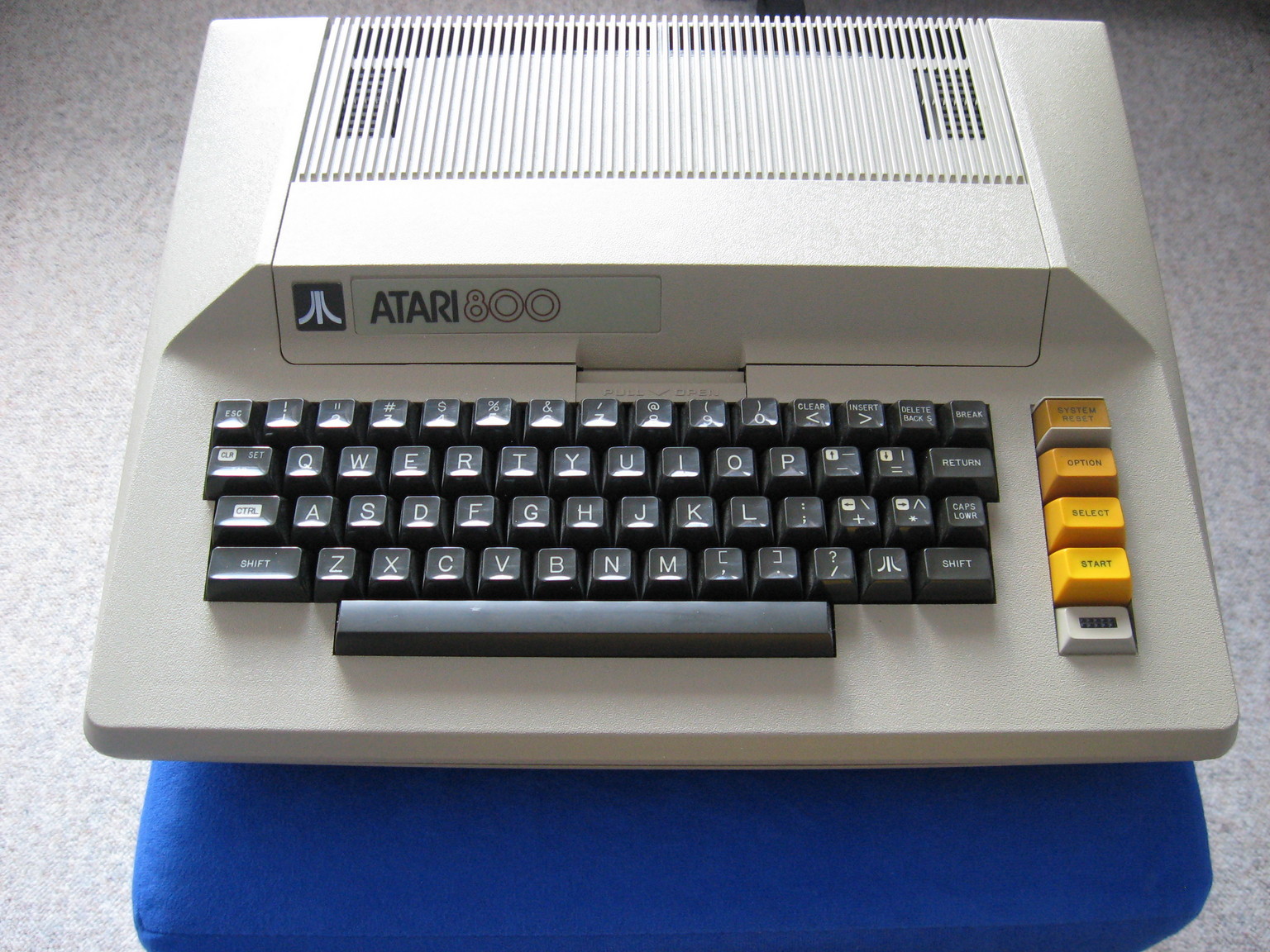 Atari 800 computer