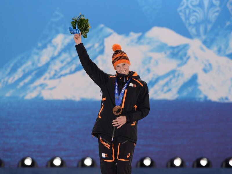 Athlete on Podium — Black