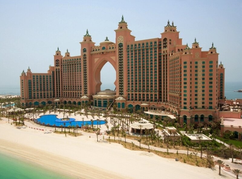 Atlantis Hotel in Dubai — Pink