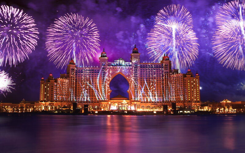 Atlantis Hotel with Fireworks