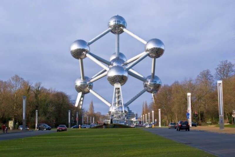 Atomium Structure