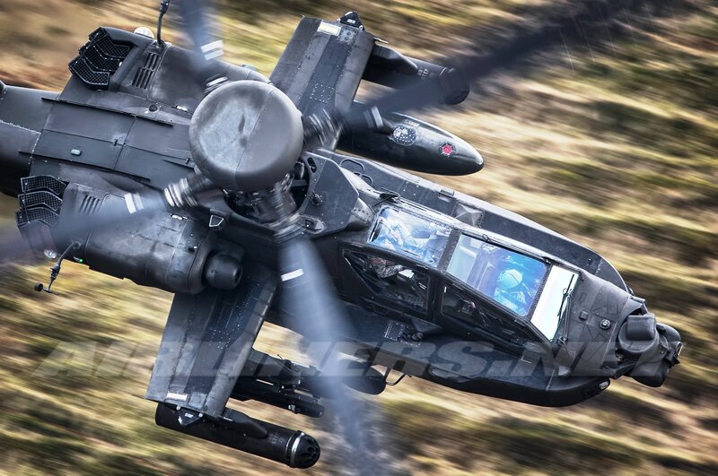 Attack Helicopter in Flight — Black, Dynamic