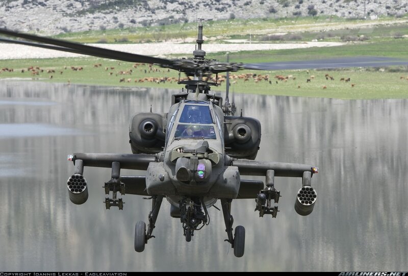 Attack Helicopter in Flight — Green, Dramatic