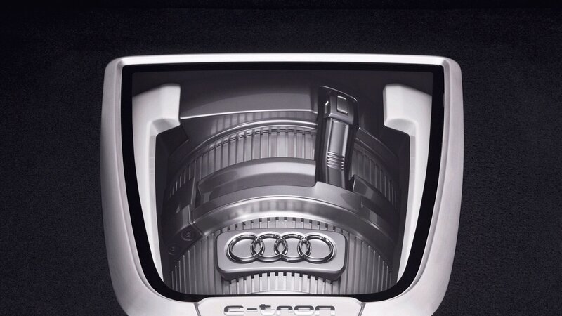 Audi e-tron charging port