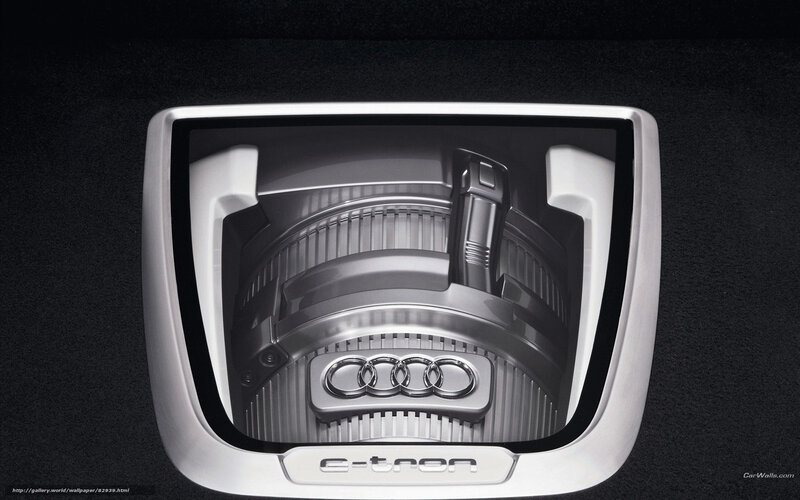 Audi e-tron charging port