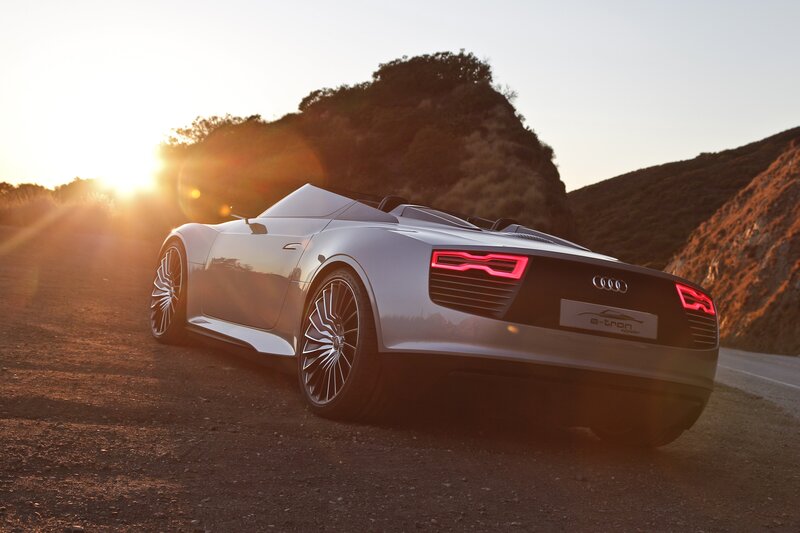 Audi e-tron Spyder at sunset