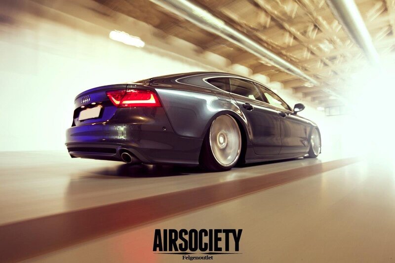 Audi in motion
