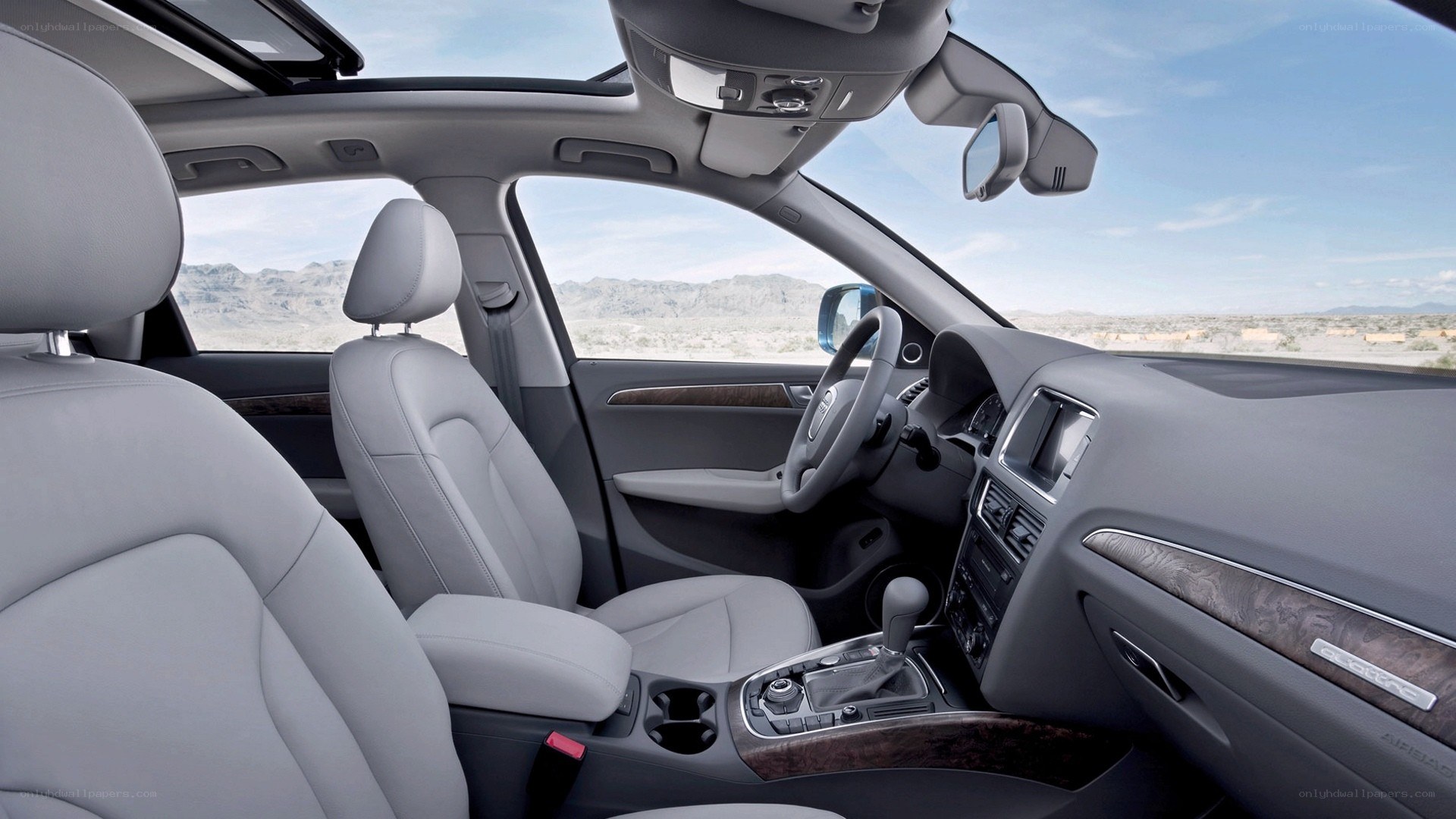 Audi Q5 interior with sunroof