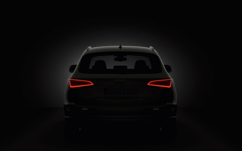 Audi Q5 Rear View — Black, Dramatic