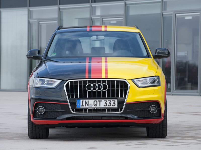 Audi Q5 with custom livery