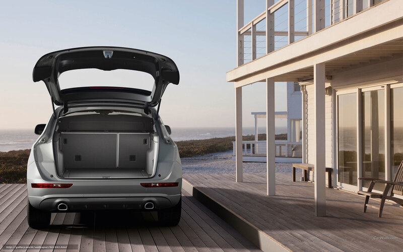 Audi Q5 with open trunk