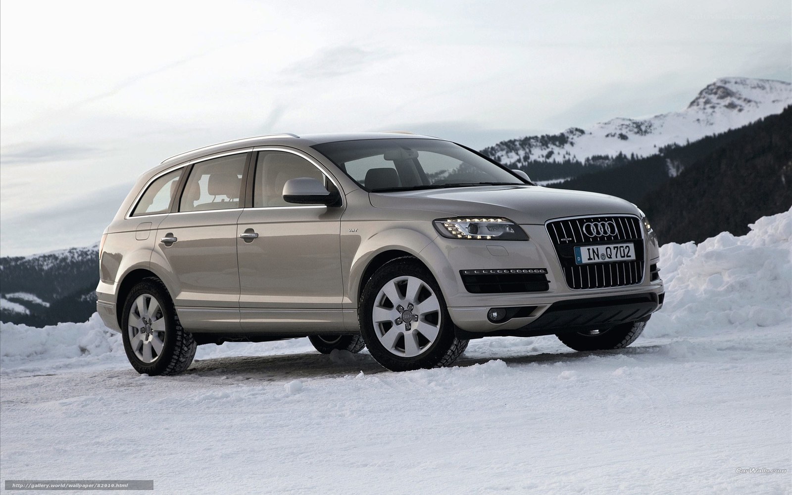 Audi Q7 in snowy mountains