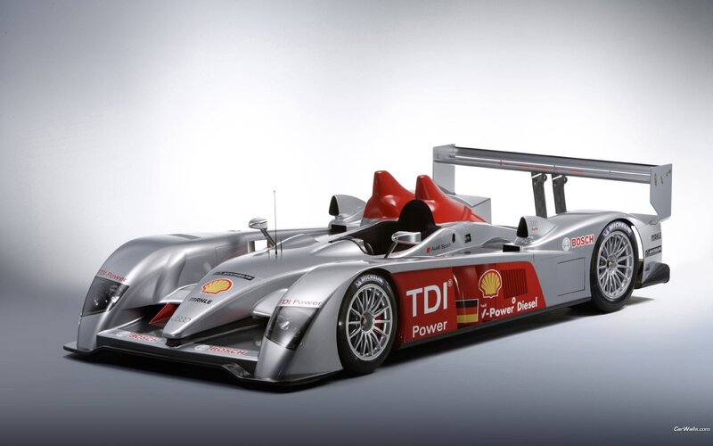 Audi R10 TDI race car