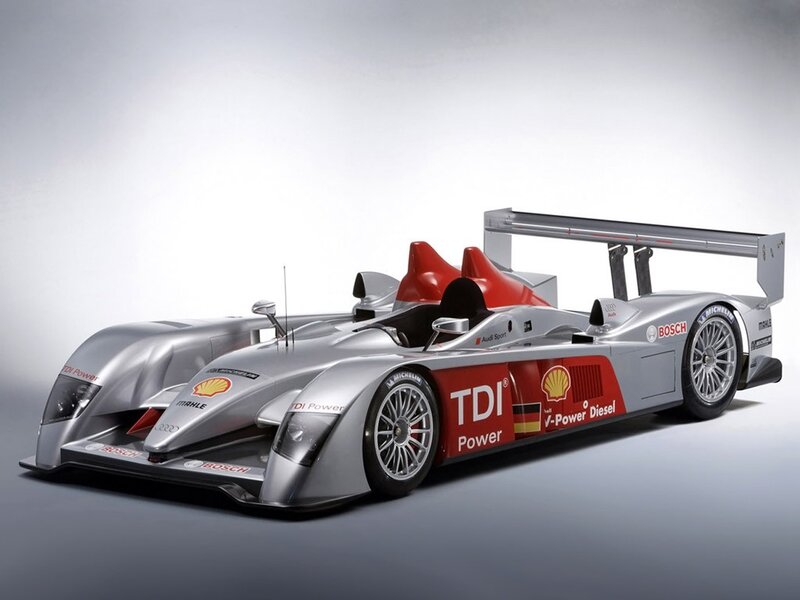 Audi R10 TDI race car