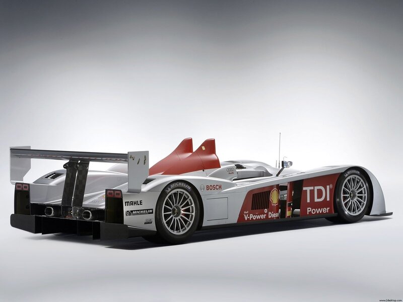 Audi R10 TDI Race Car — Silver