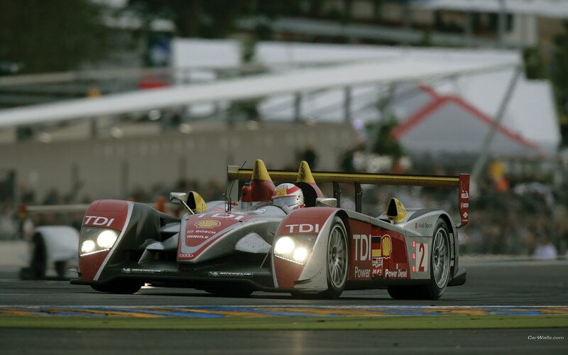 Audi R10 TDI racing car