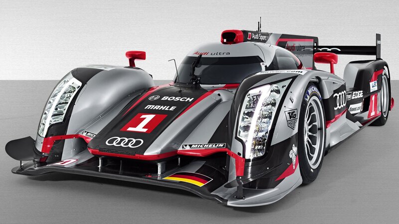 Audi R18 e-tron quattro race car