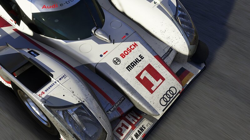 Audi R18 e-tron quattro racing