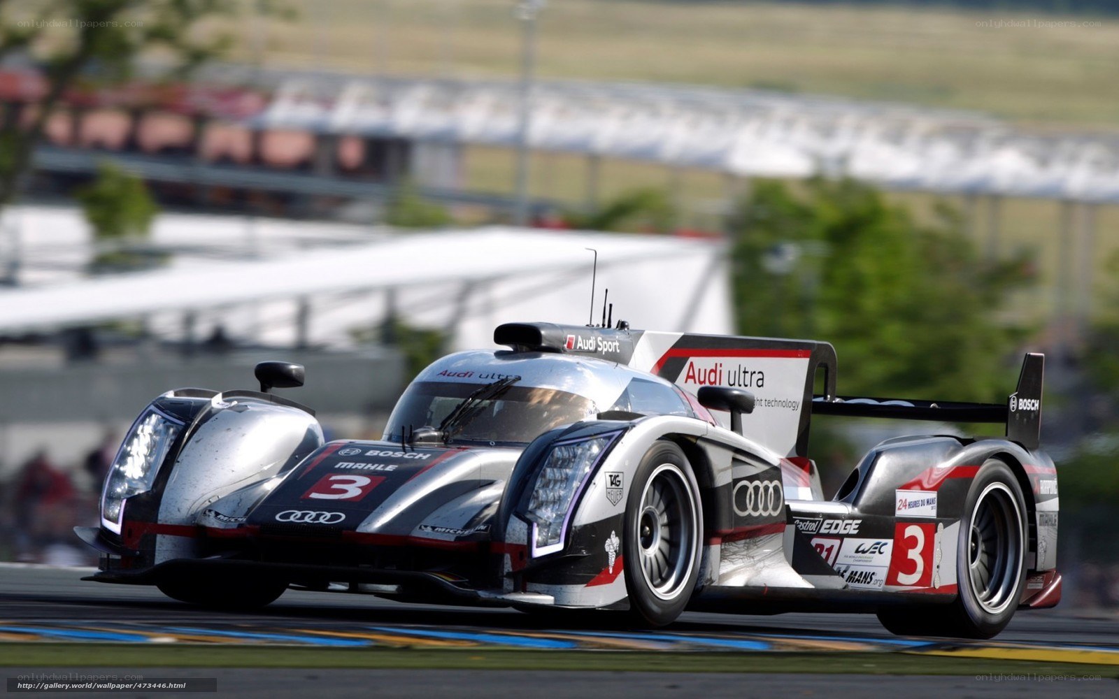 Audi R18 e-tron quattro racing