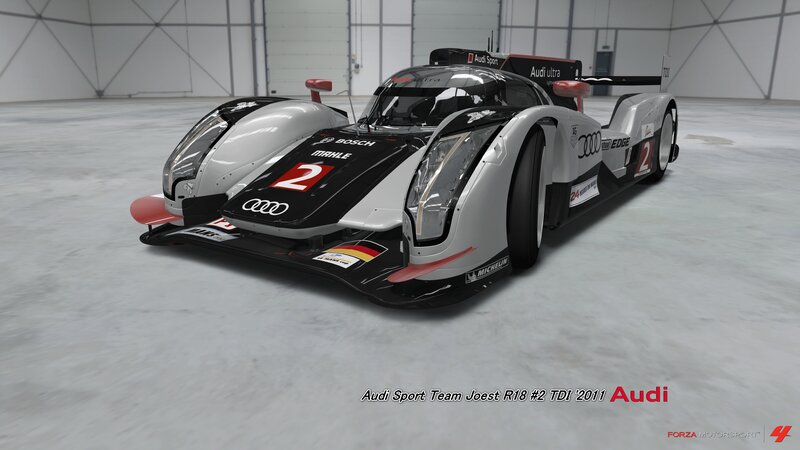 Audi R18 Race Car