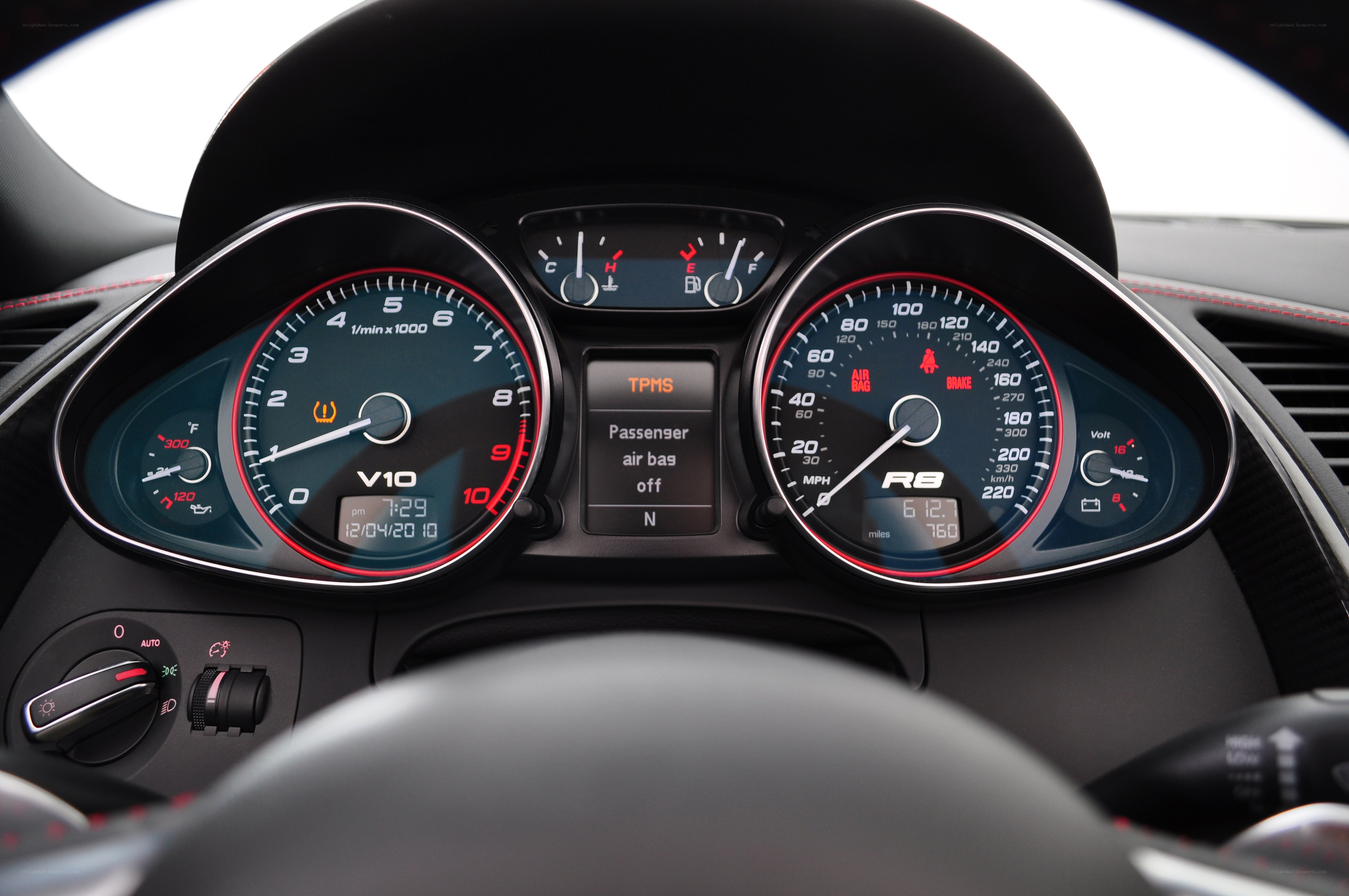 Audi R8 dashboard close-up