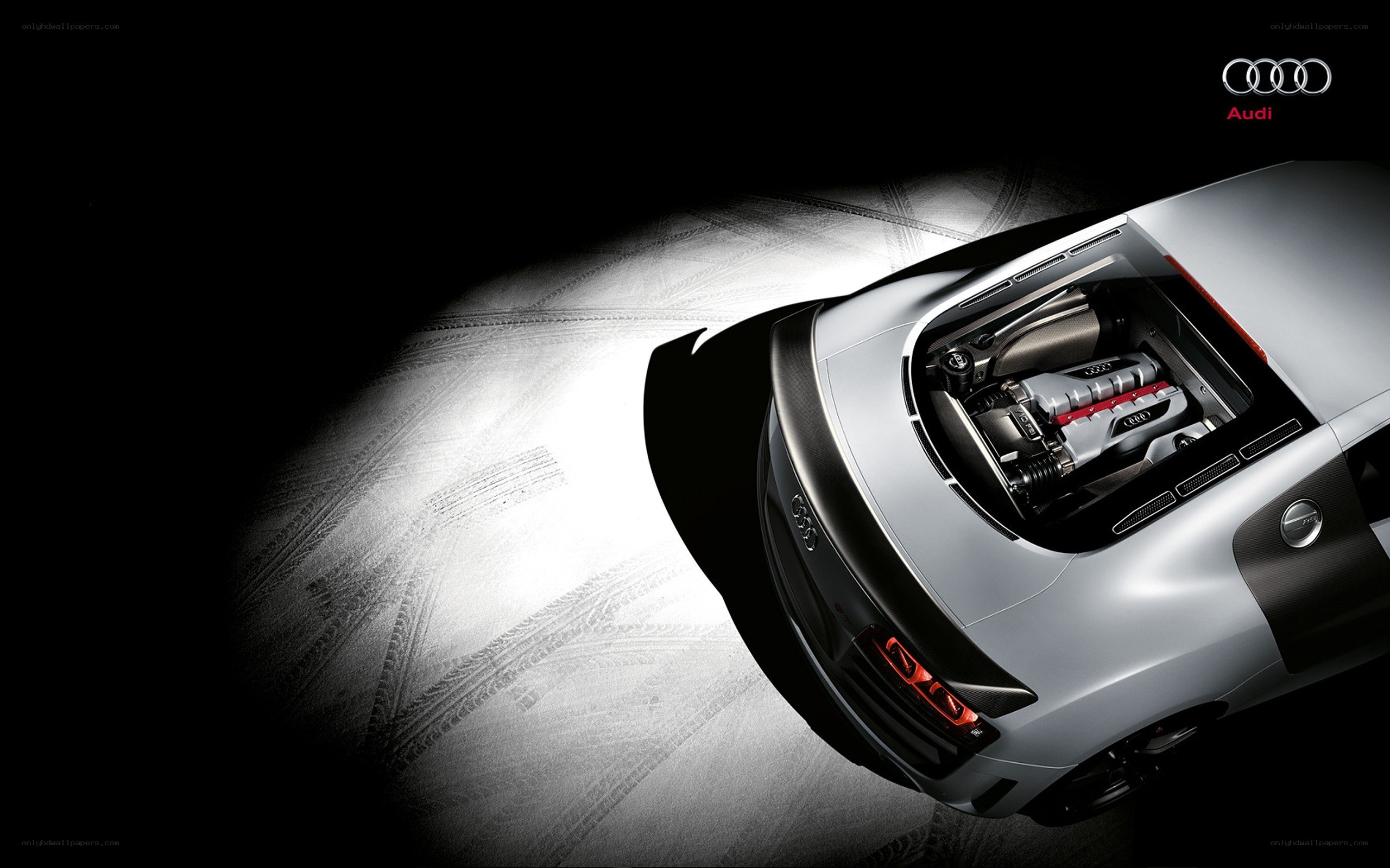Audi R8 engine view
