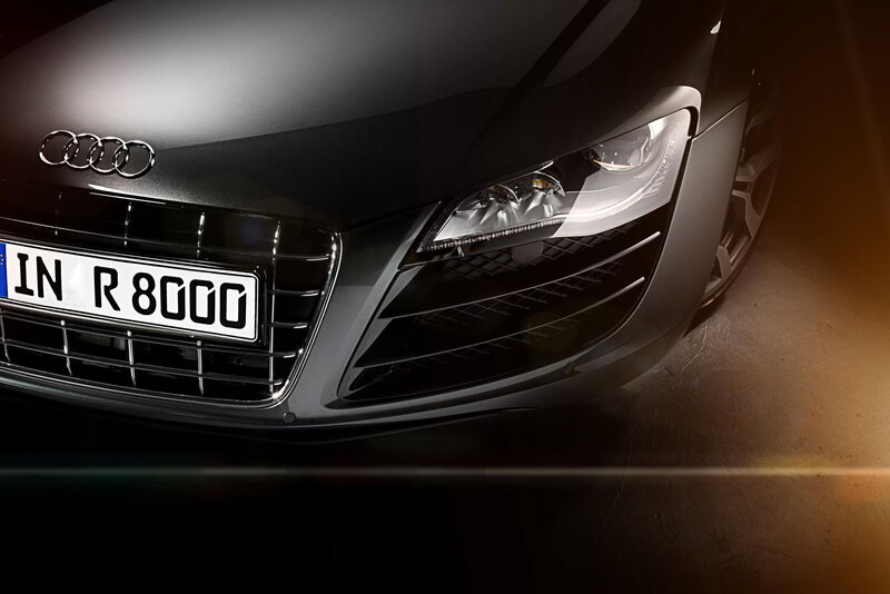 Audi R8 front view