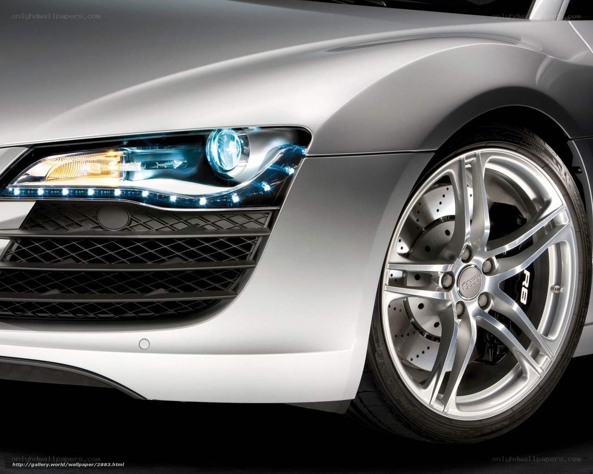 Audi R8 front wheel and headlight