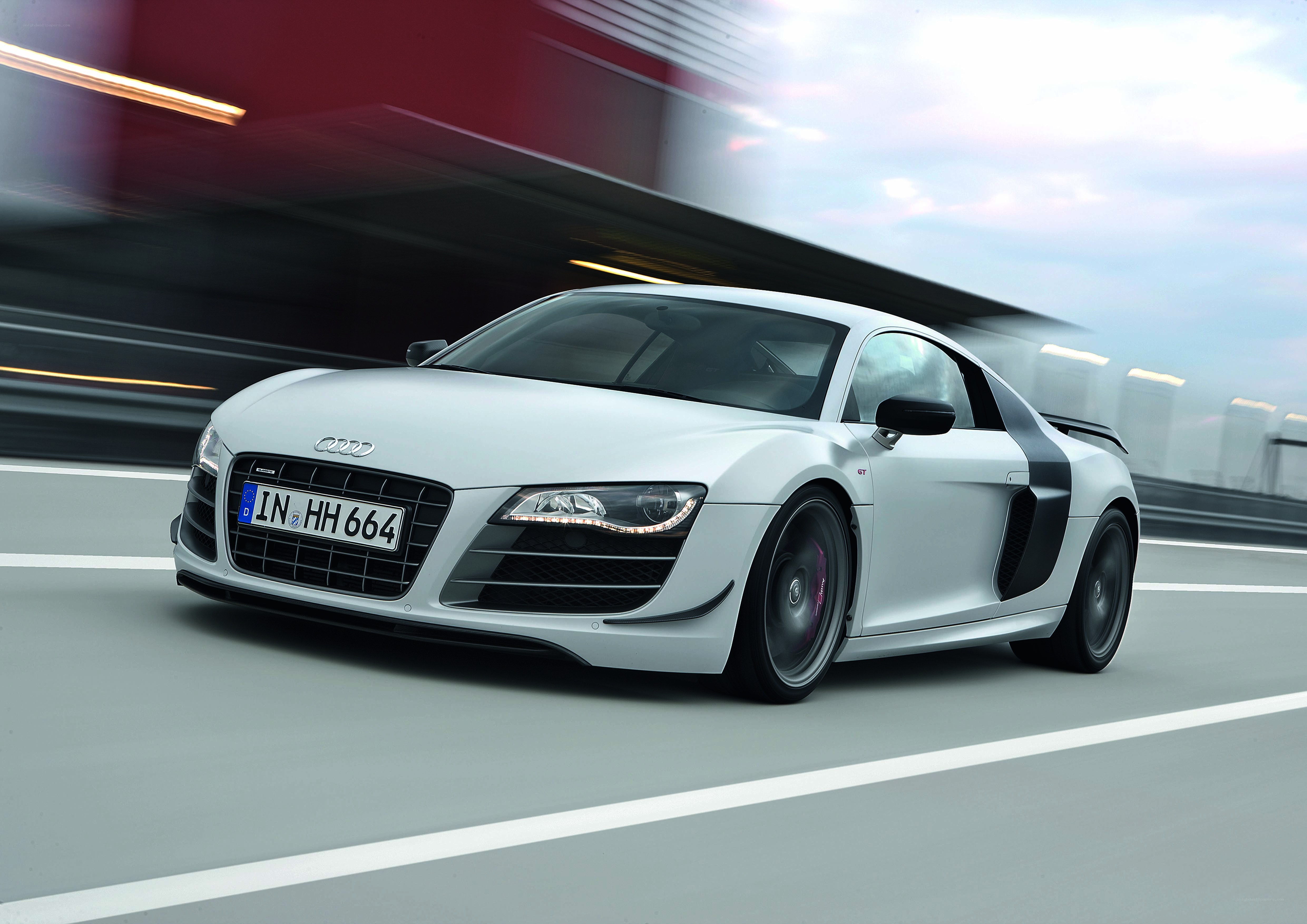 Audi R8 GT in motion