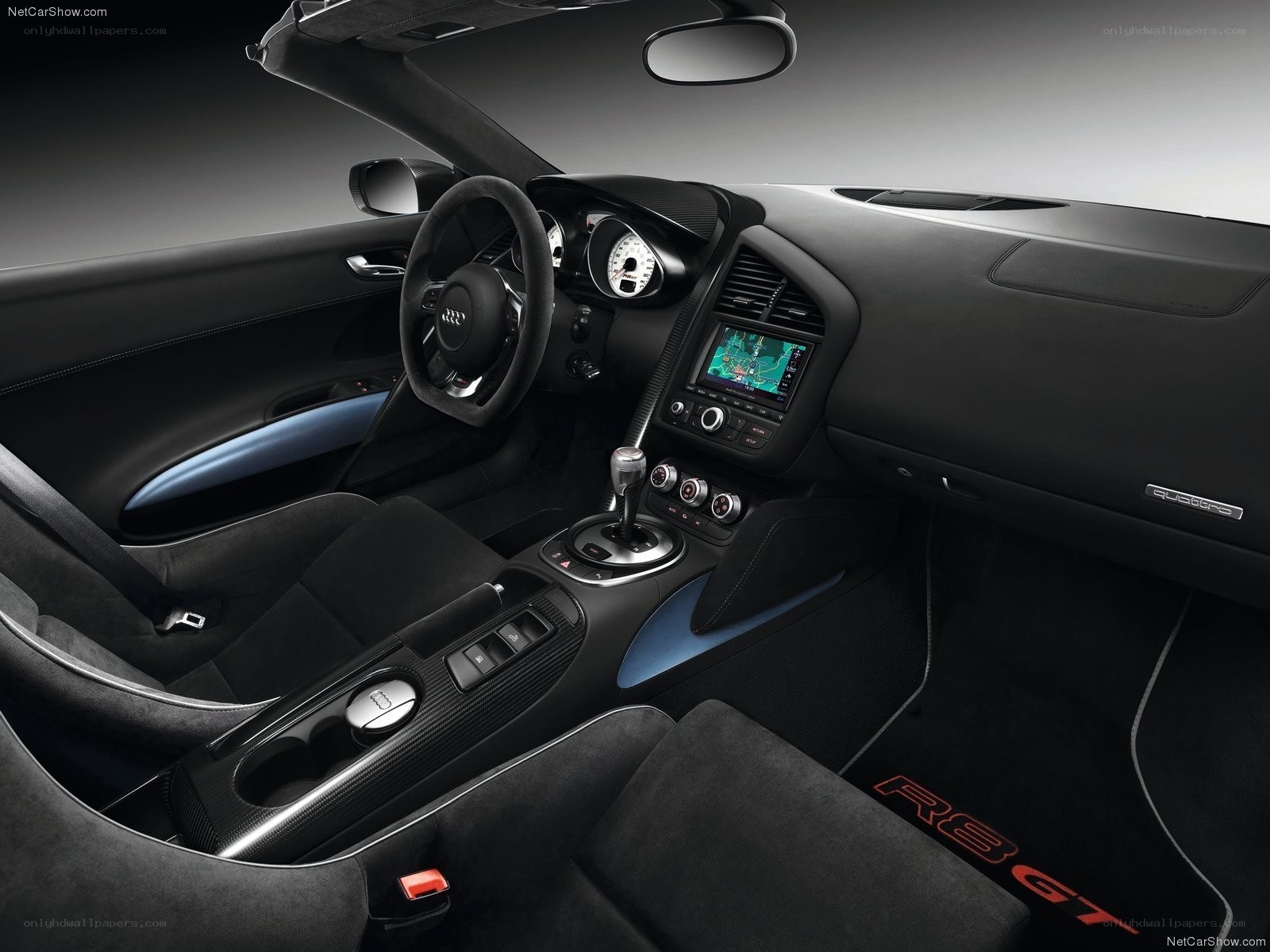 Audi R8 GT interior