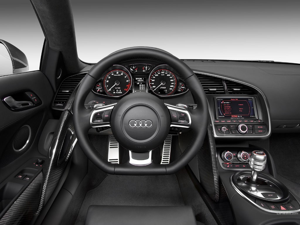 Audi R8 interior dashboard