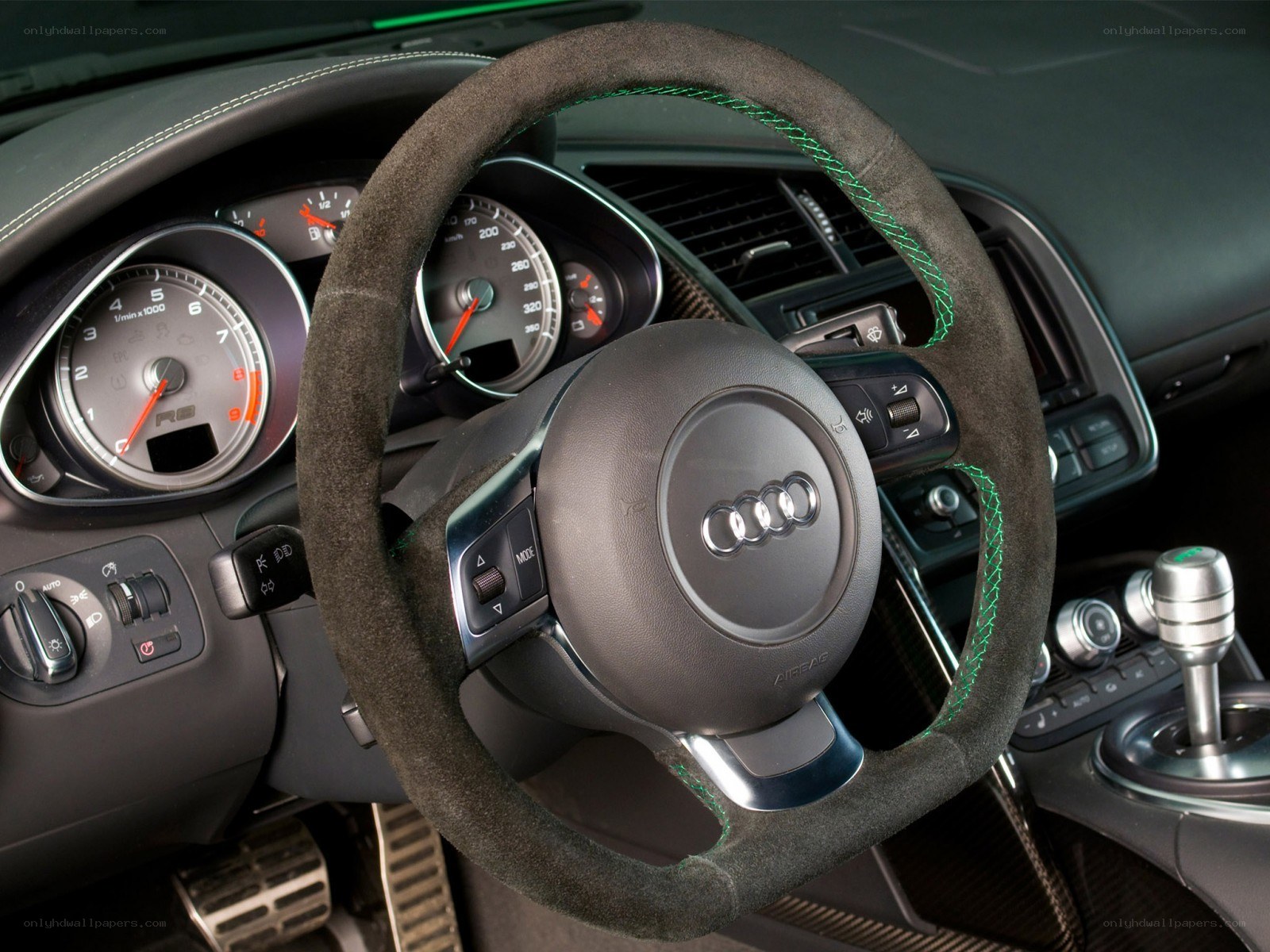 Audi R8 interior dashboard