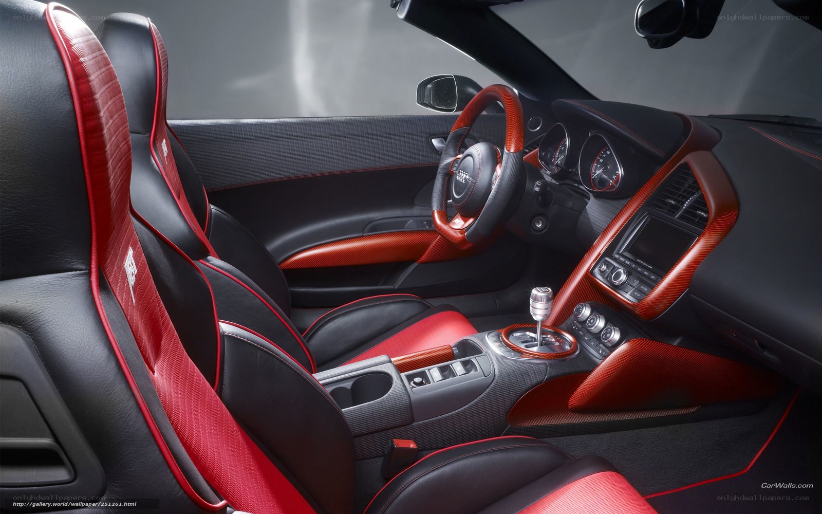 Audi R8 interior design